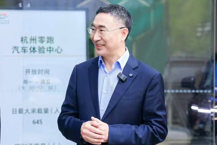 YU7发布3分钟下订20万台，对小米意味着什么？